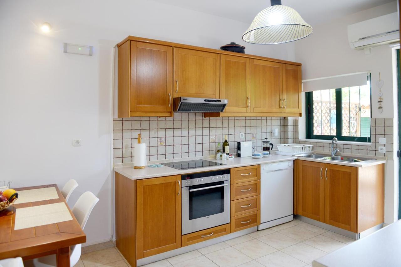 Athina's In Olive Grove Apartment Faliraki